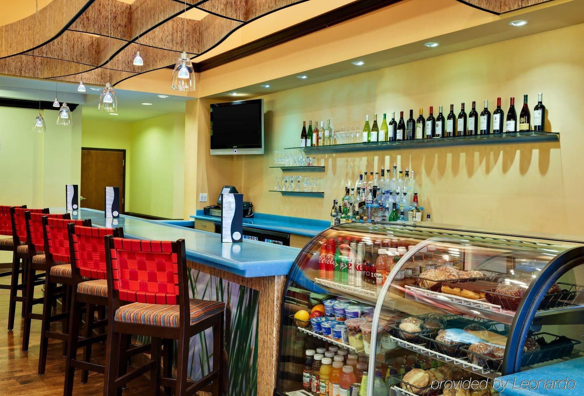 Hotel Indigo Chicago - Vernon Hills By Ihg Restoran gambar